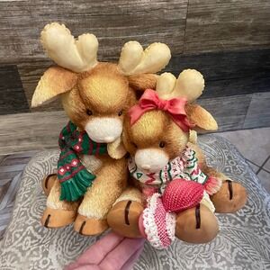 Enesco Mary Rhyner 1994 Christmas Deer Couple Figurine Wrapped Scarf Red Bow
